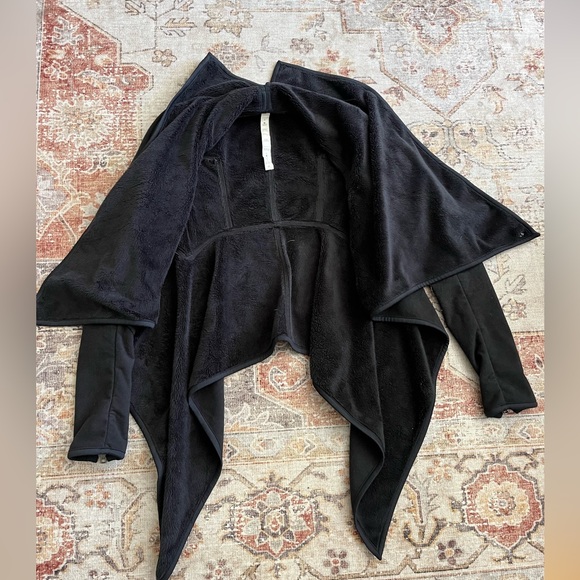 Lululemon Presence Of Mind Jacket - Picture 3 of 5